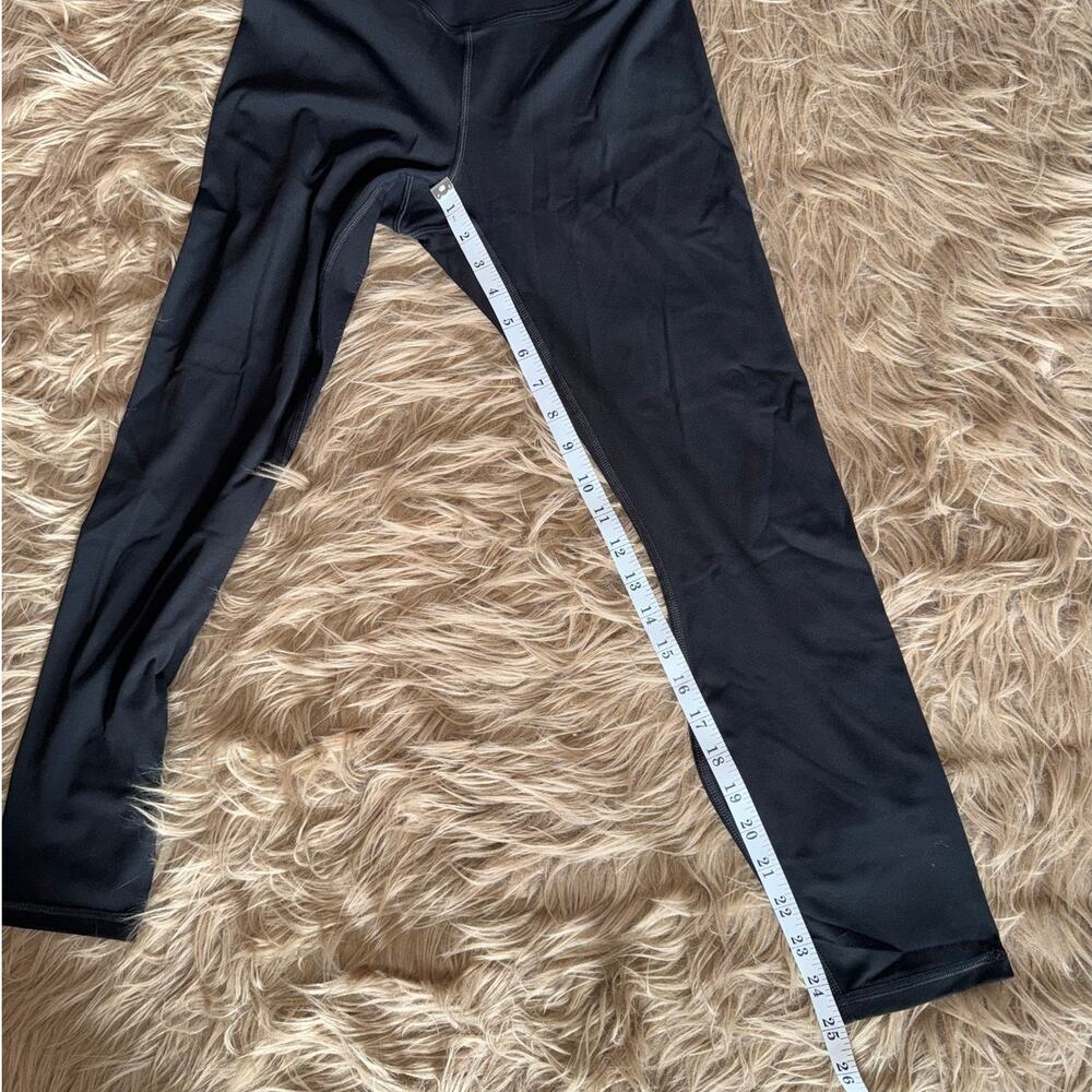 New Fabletics High Waisted PureLuxe TLC Legging Black size M - Picture 9 of 9